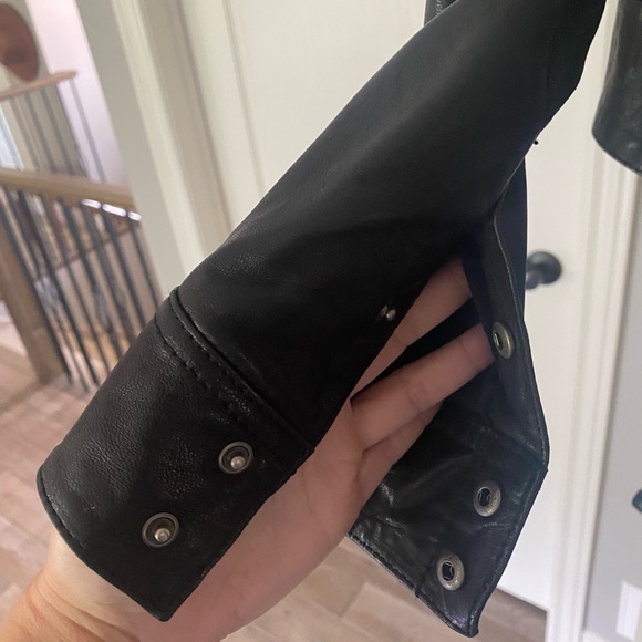 Danier Leather Jacket - Picture 3 of 8